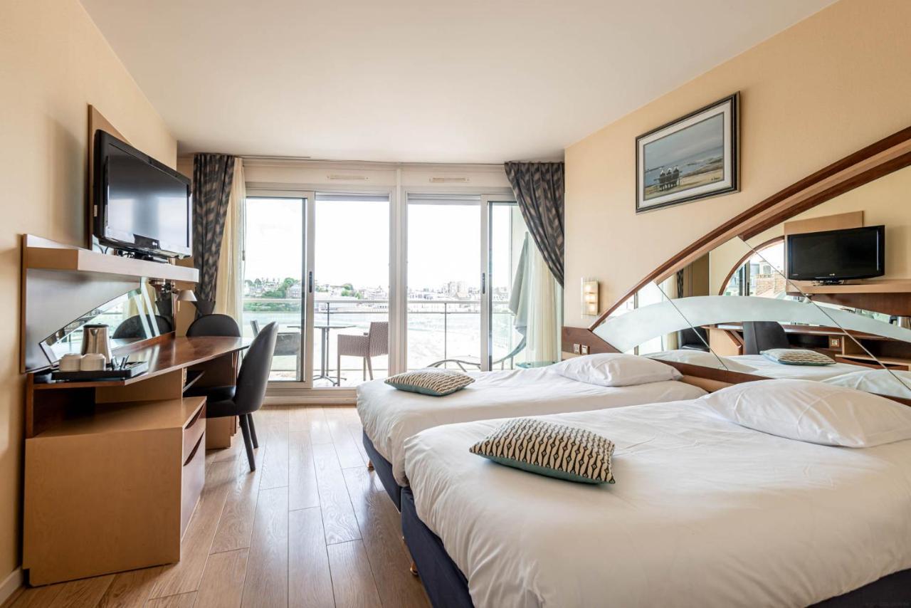 Le Crystal Dinard Plage Luaran gambar