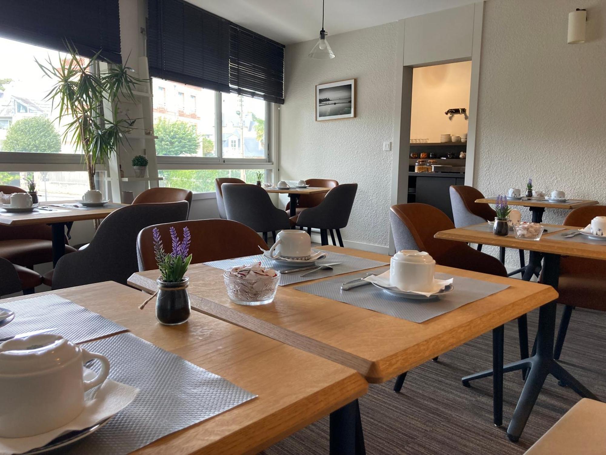 Le Crystal Dinard Plage Luaran gambar