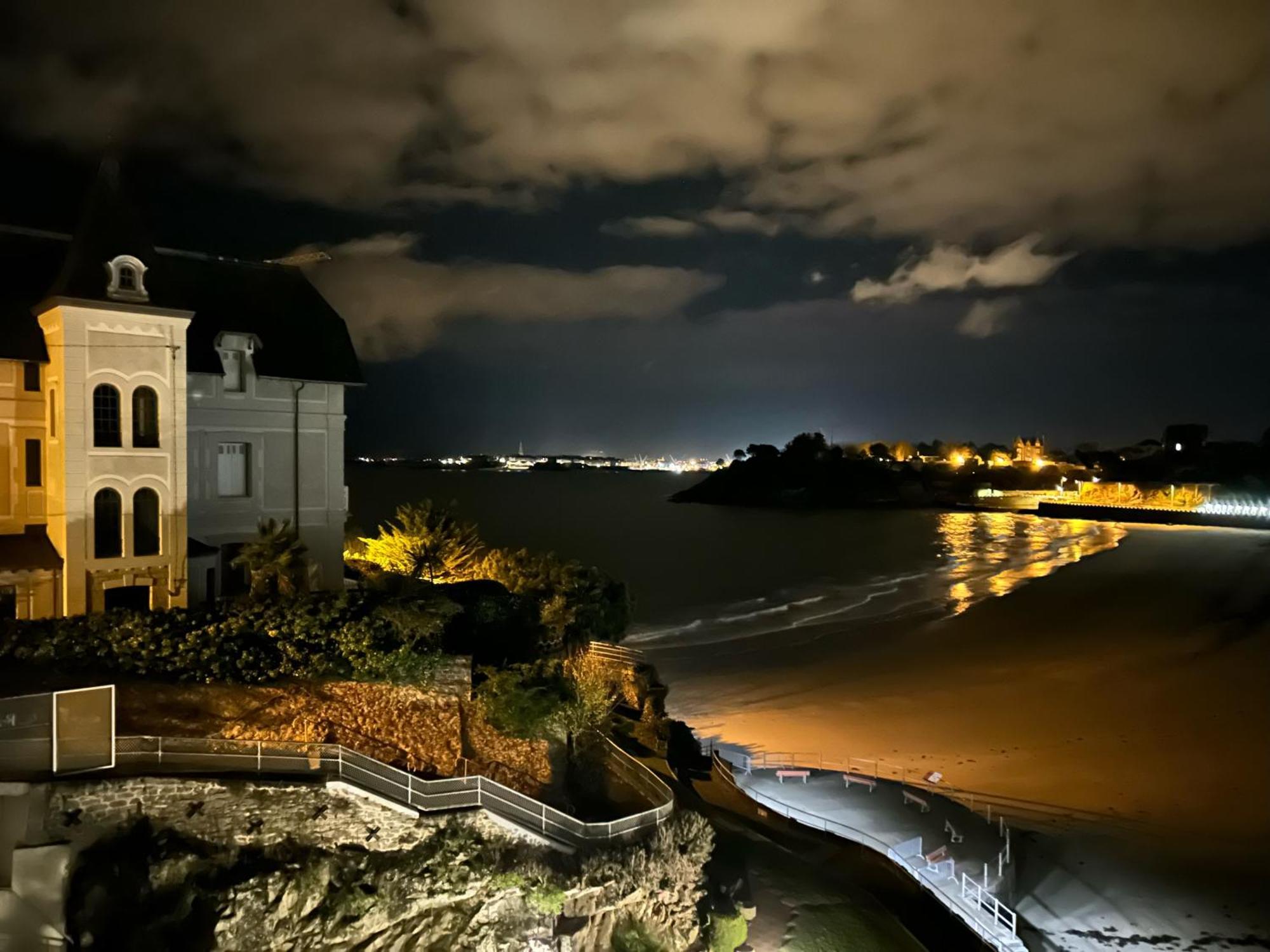 Le Crystal Dinard Plage Luaran gambar