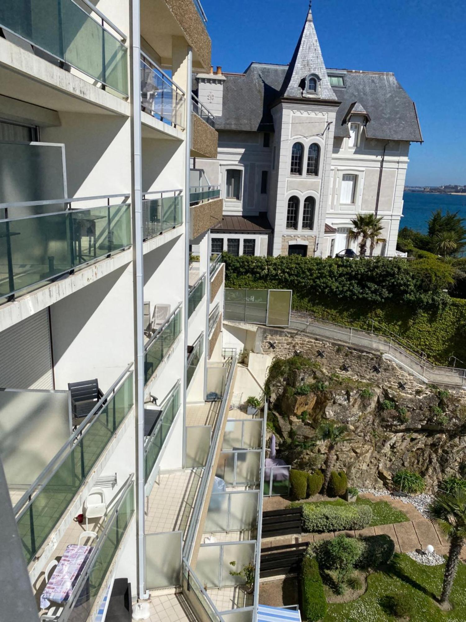 Le Crystal Dinard Plage Luaran gambar