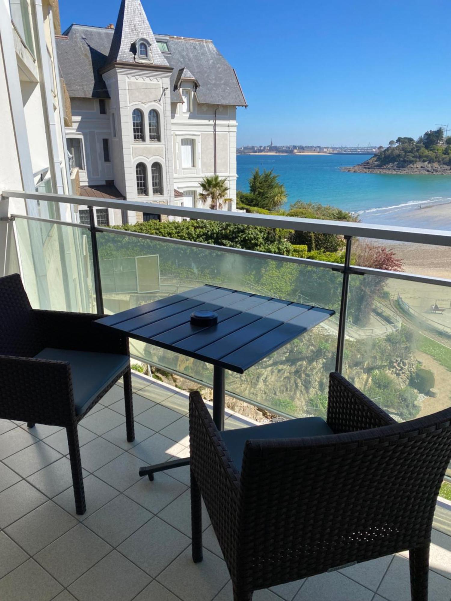 Le Crystal Dinard Plage Luaran gambar