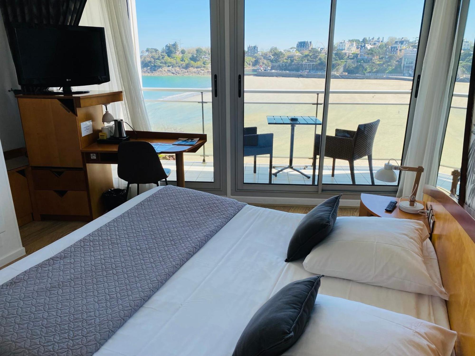 Le Crystal Dinard Plage Luaran gambar