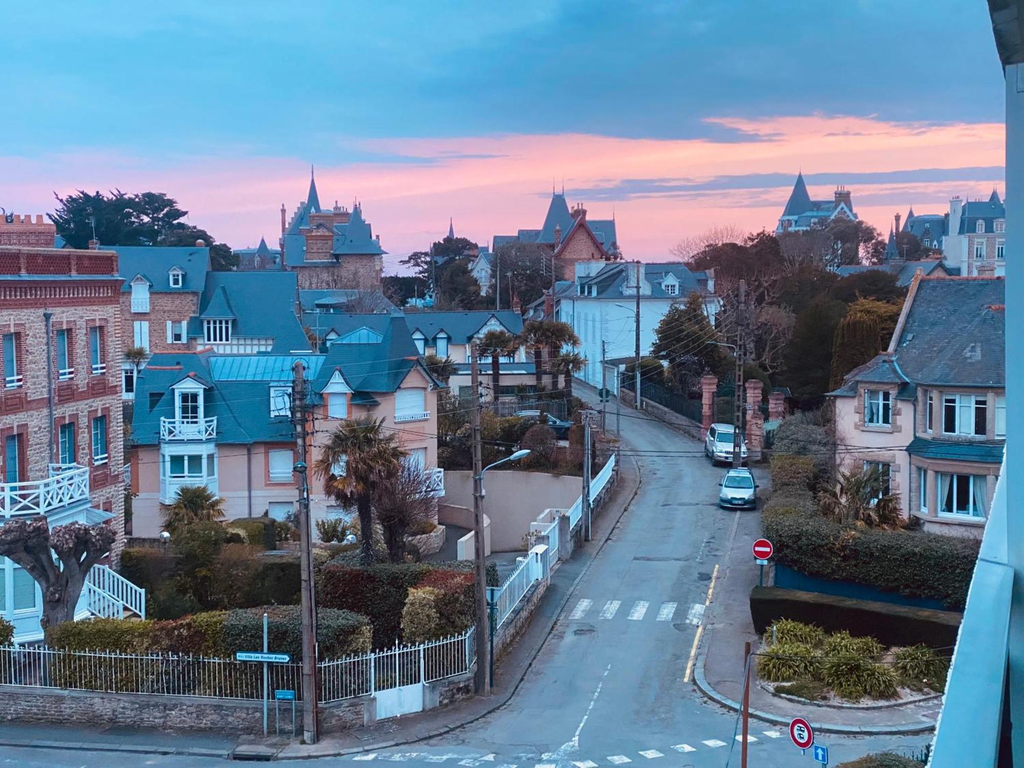 Le Crystal Dinard Plage Luaran gambar